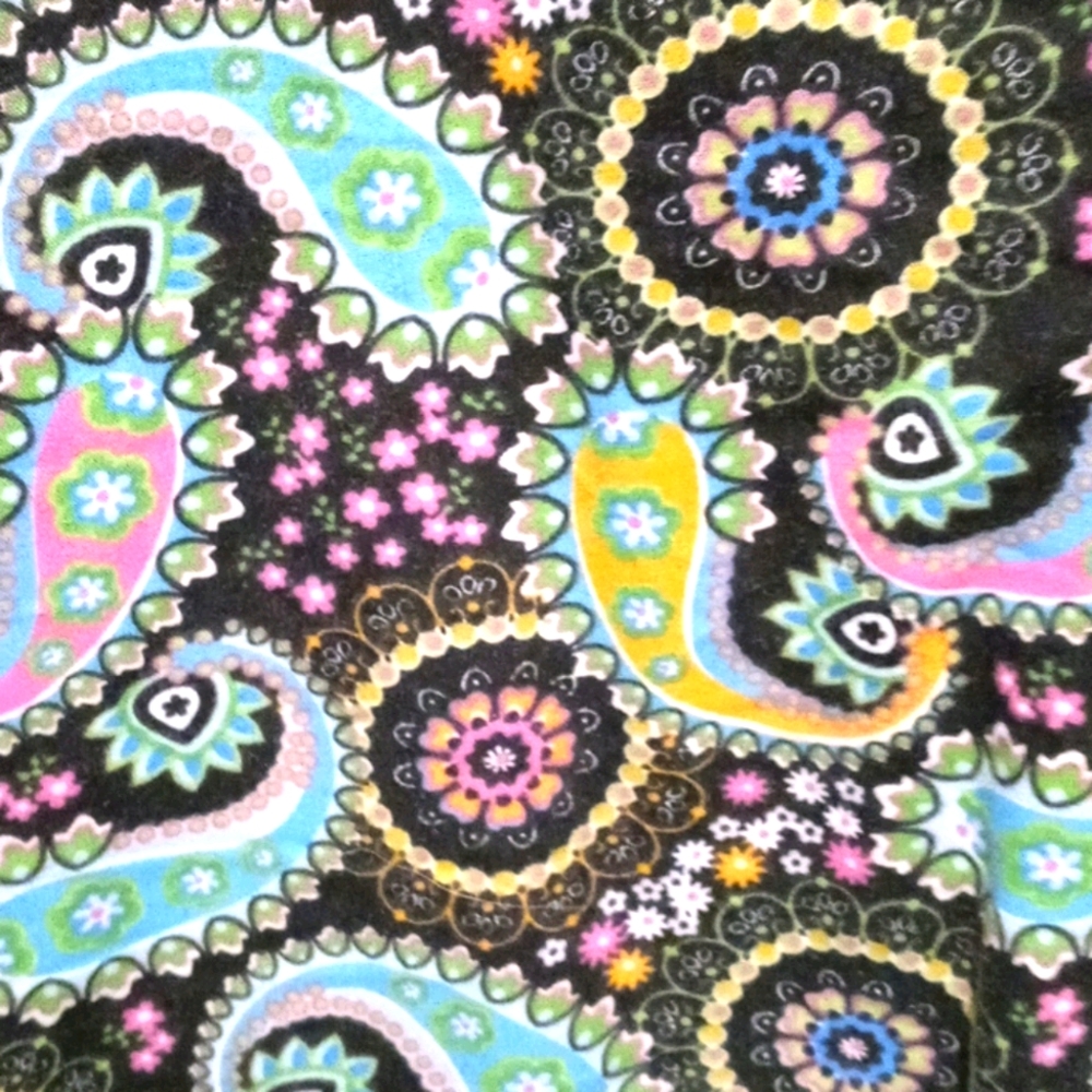 Scrub Top - Picture 3 of 4